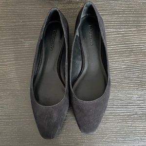 NWOT REFORMATION flats
